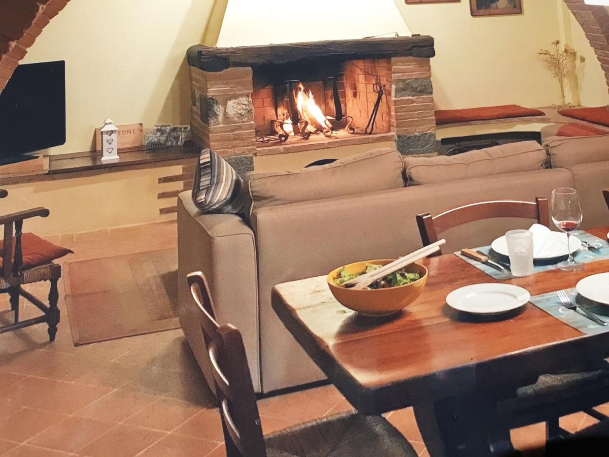 Podere Piazza Siena Luaran gambar