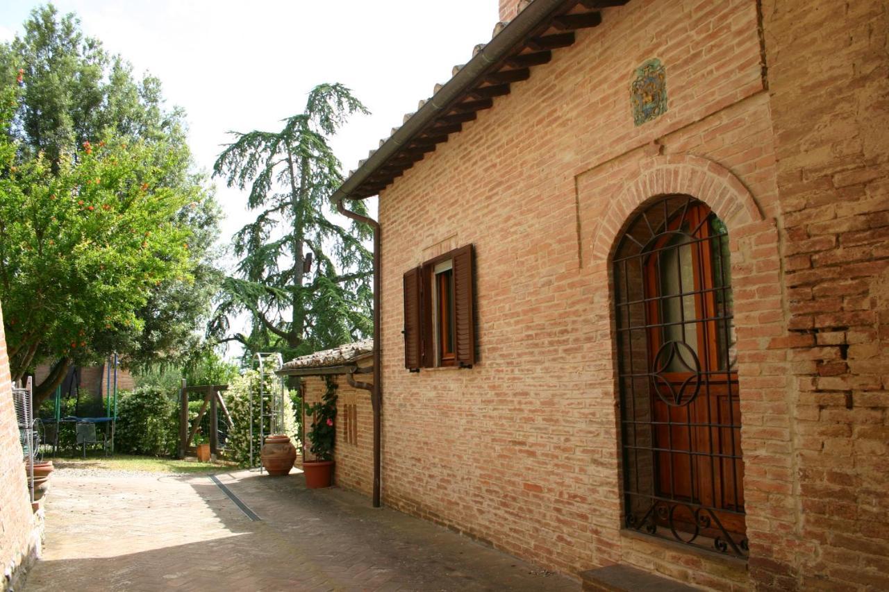 Podere Piazza Siena Luaran gambar